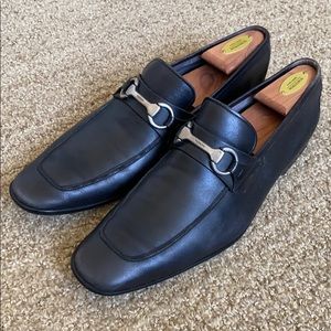 Magnanni slip on loafer - size 10